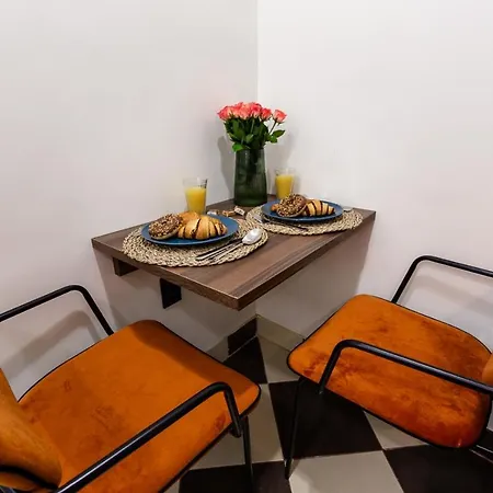 아파트 Stylish And Comfortable Downtown *